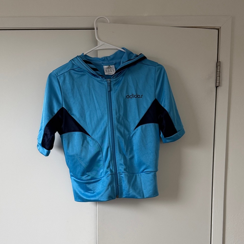 Adidas Blue Short Sleeve Zip-Up Hoodie – Cropped Athletic Jacket